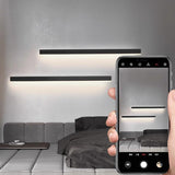 Minimalist Black Linear LED Metal Wall Sconce Light Image - 28