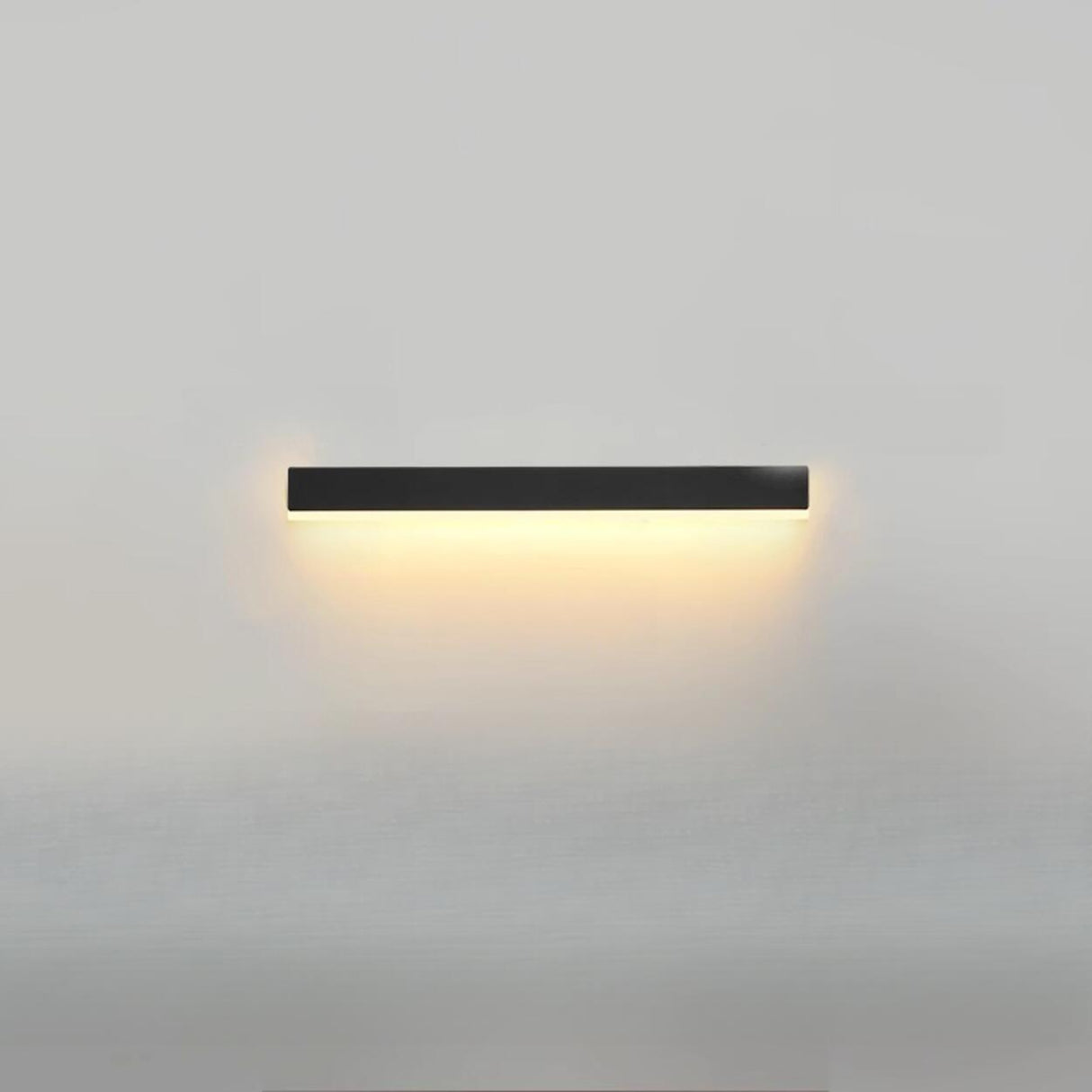 Minimalist Black Linear LED Metal Wall Sconce Light Image - 5