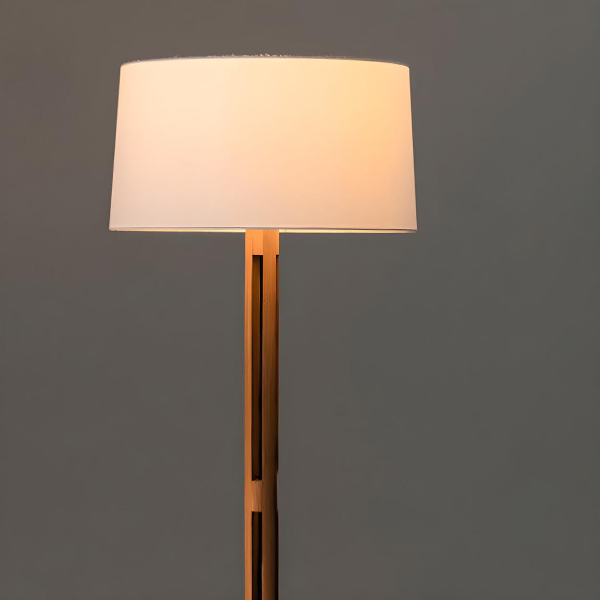 Minimalist Fabric Cylinder Shade Wooden Floor Lamp Image - 4