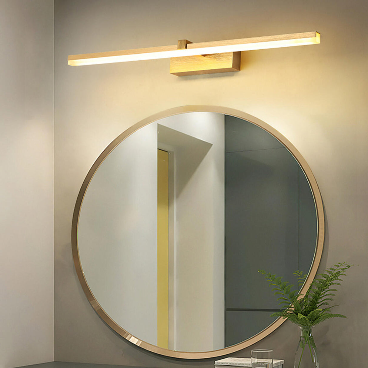 Minimalist Gold Aluminum Linear LED Vanity Light  Image - 3