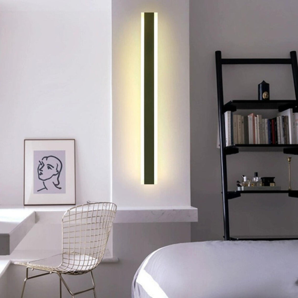 Minimalist LED Black Linear Metal Wall Light Sconce Image - 18