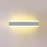 Minimalist LED Black Linear Metal Wall Light Sconce Image - 19