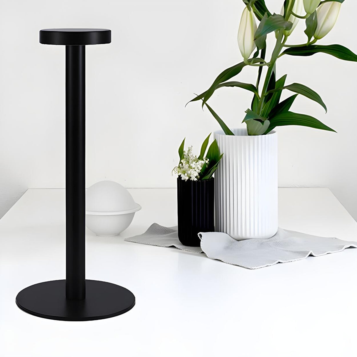 Minimalist Linear Round Base Metal Cordless Table Lamp Image - 5