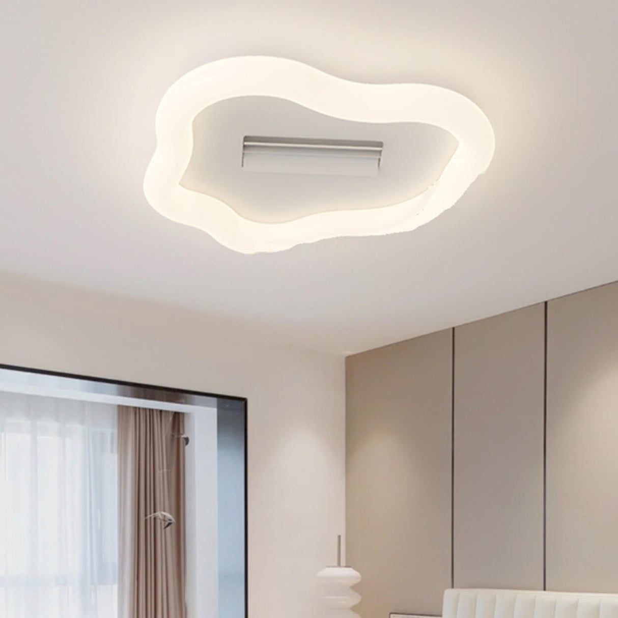 Minimalist Living Room Square Dimming Ceiling Fan Light Image - 3