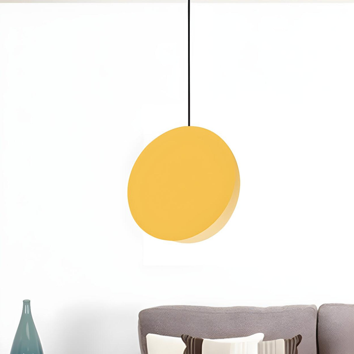 Minimalist Modern Sleek Black Metal Disc Pendant Light Image - 13