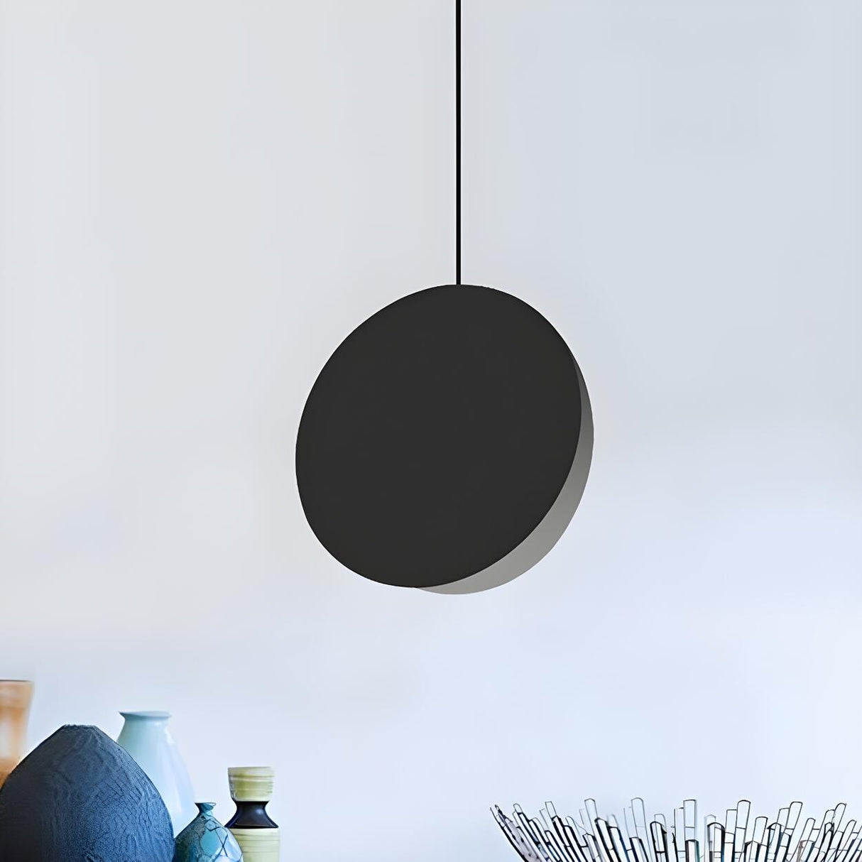 Minimalist Modern Sleek Black Metal Disc Pendant Light Image - 3