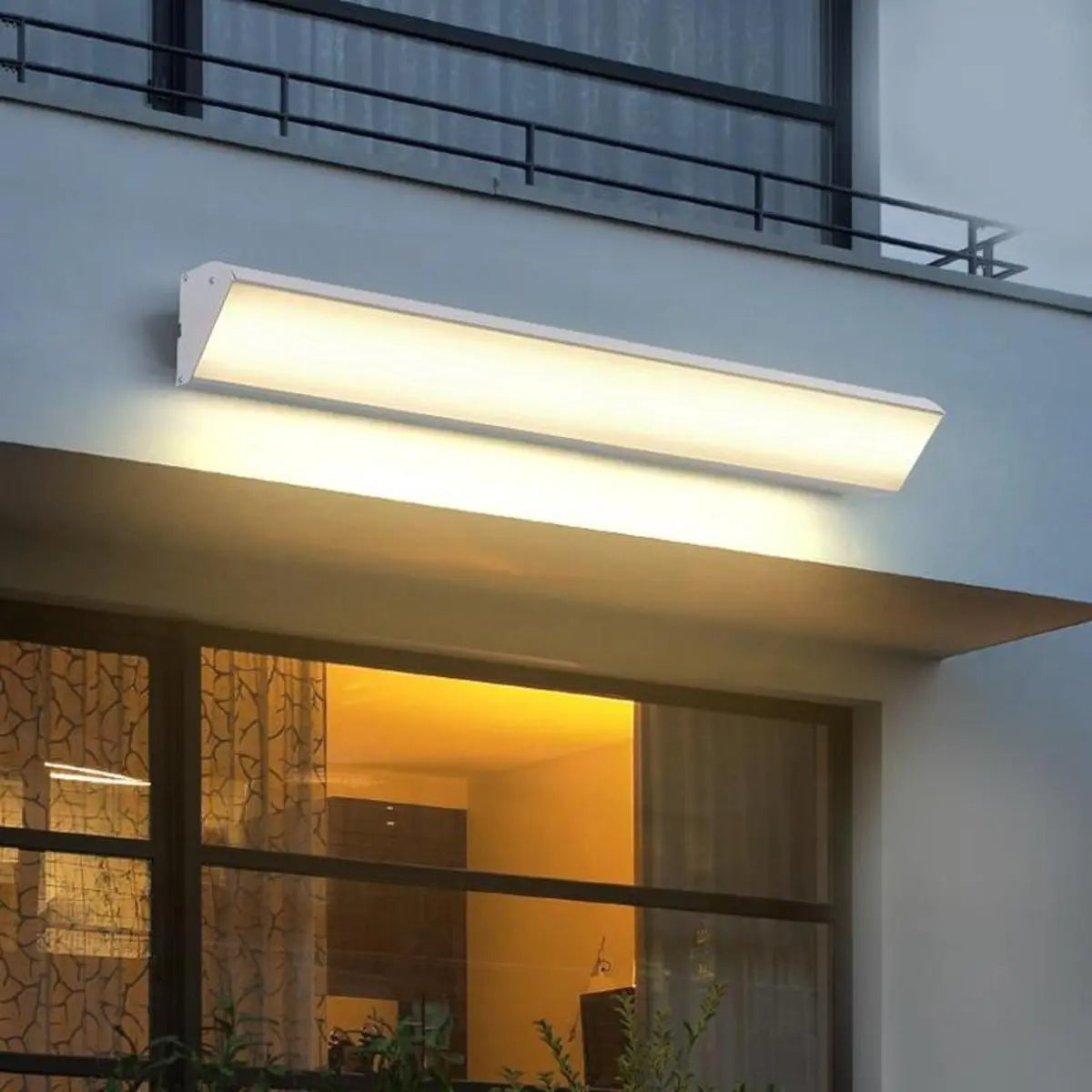 Minimalist Rectangle Metal LED Outdoor Wall Light White Image - 4