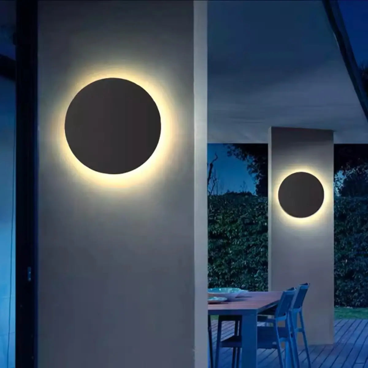 Minimalist Round Outdoor Ambience Wall Light Black Image - 6