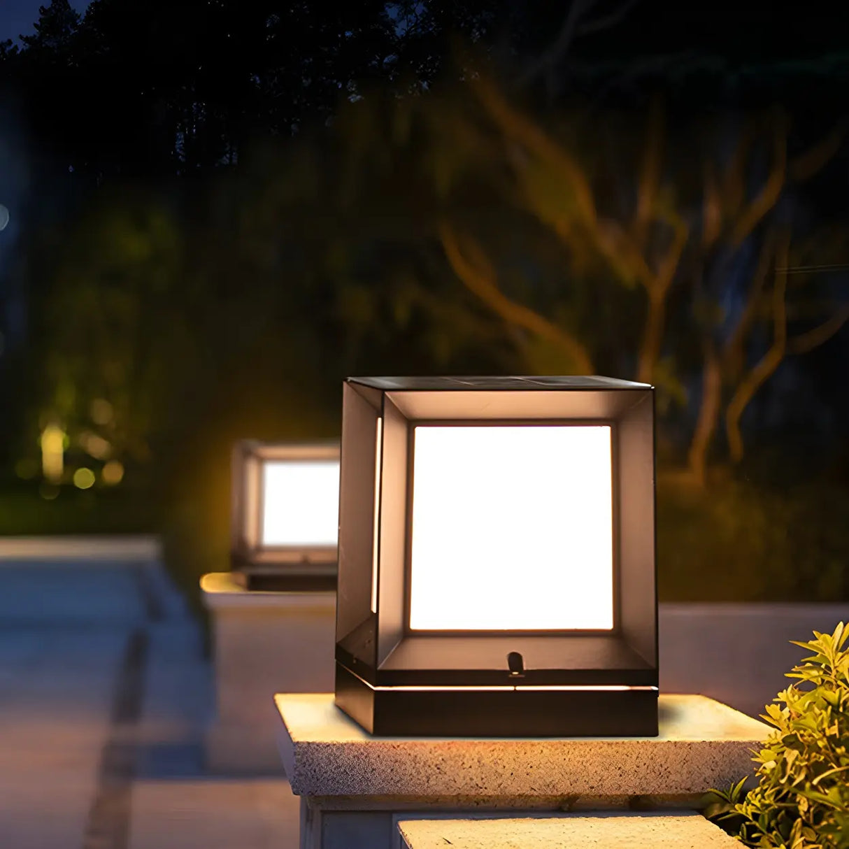 Minimalist Simple Cube Solar Outdoor Lantern Lamp Black Image - 5