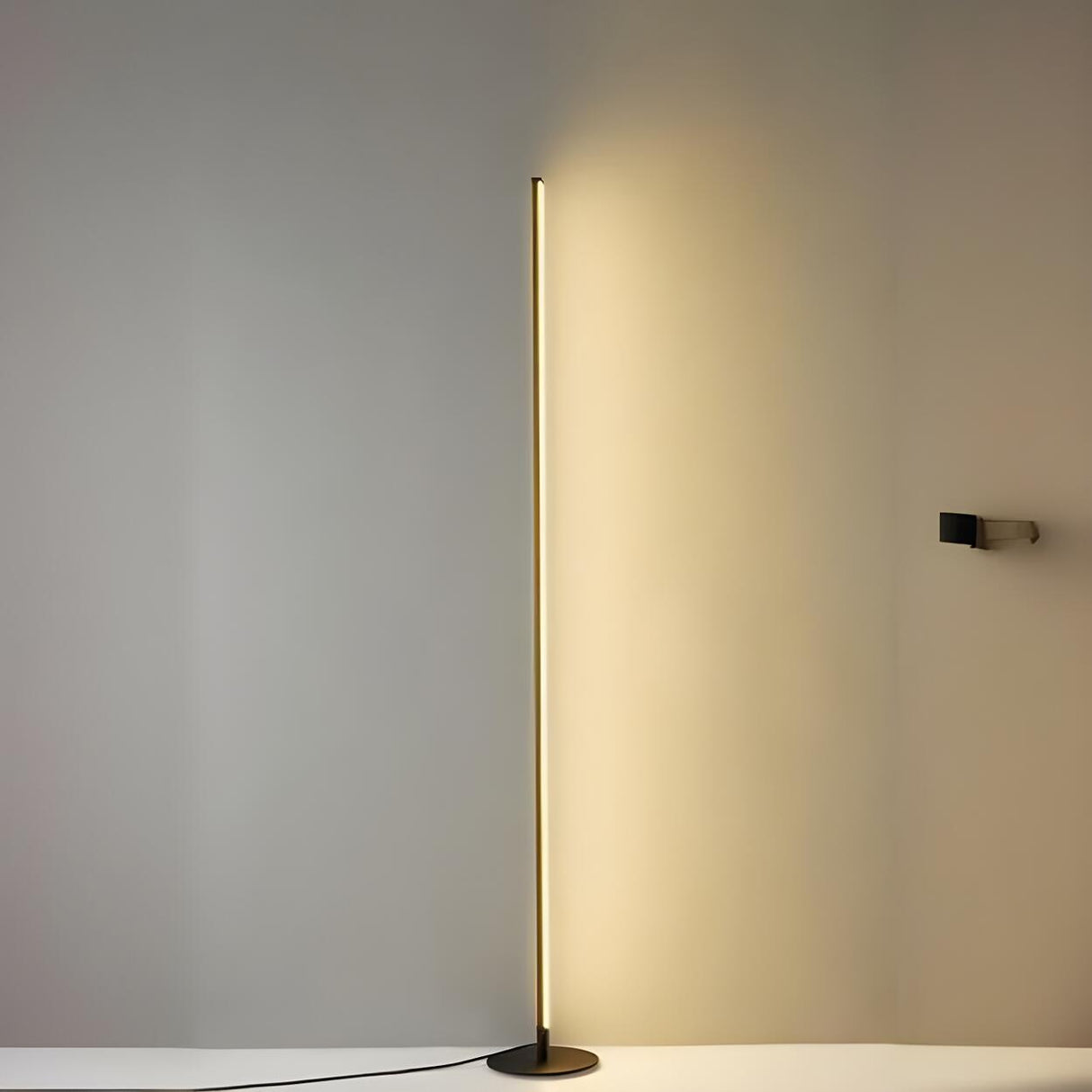 Minimalist Slim LED Gold Linear Metal Floor Lamp Image - 3