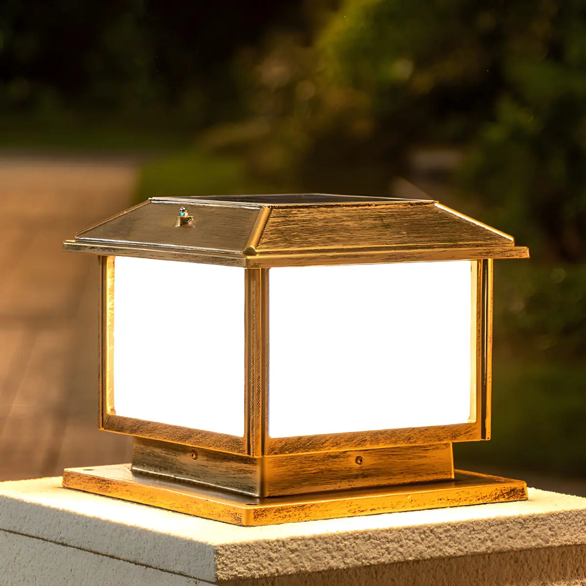 Minimalist Square Metal Outdoor Solar Garden Post Light Image - 6