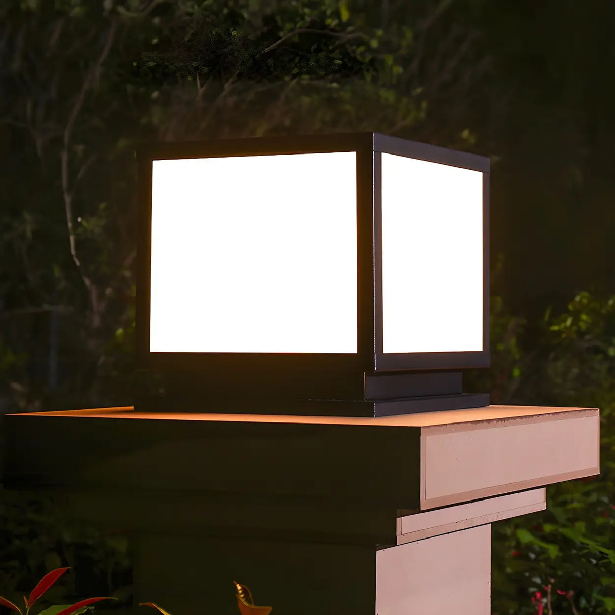 Minimalist Square Metal Solar Outdoor Post Light Black Image - 15