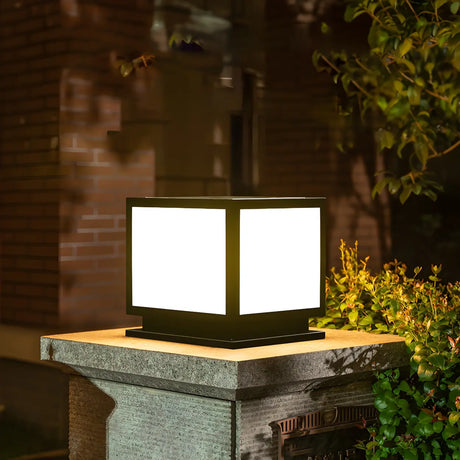 Minimalist Square Metal Solar Outdoor Post Light Black Image - 2