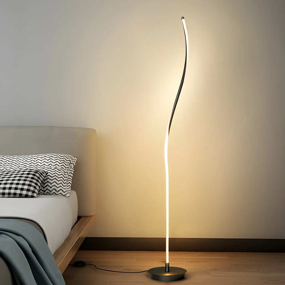 Minimalist White Curved LED Living Room Floor Lamp Image - 14