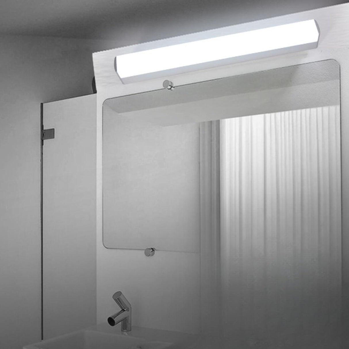 Minimalist White Rectangular Bathroom Vanity Light Image - 3