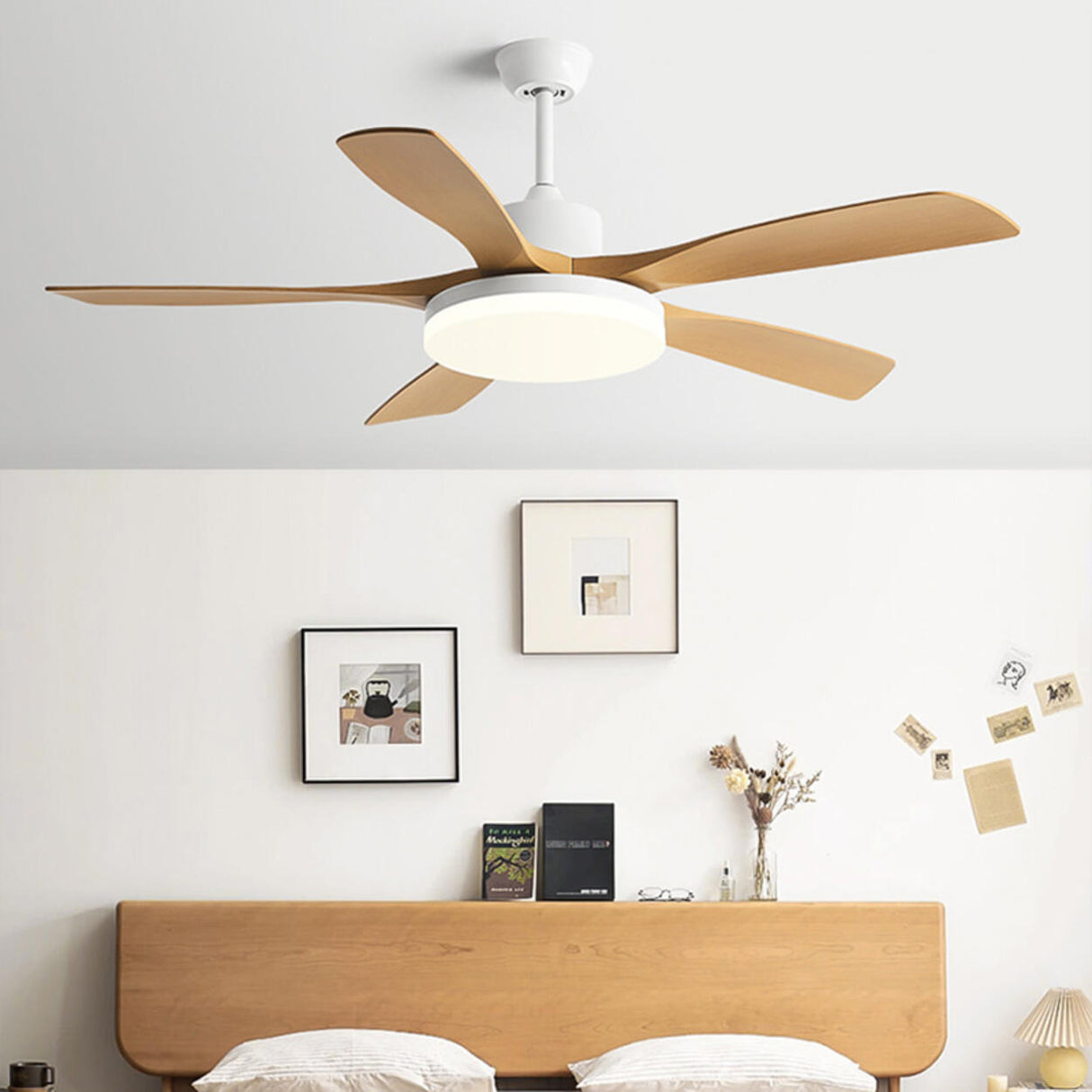 Modern 5 Blades Remote Control Ceiling Fan with Light Image - 15