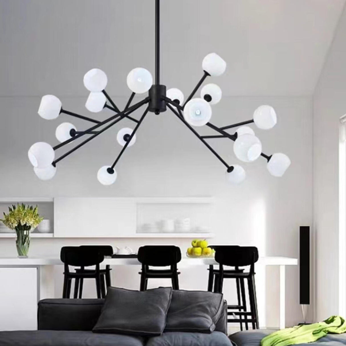 Modern Black and White Glass Globe Sputnik Chandelier Image - 6