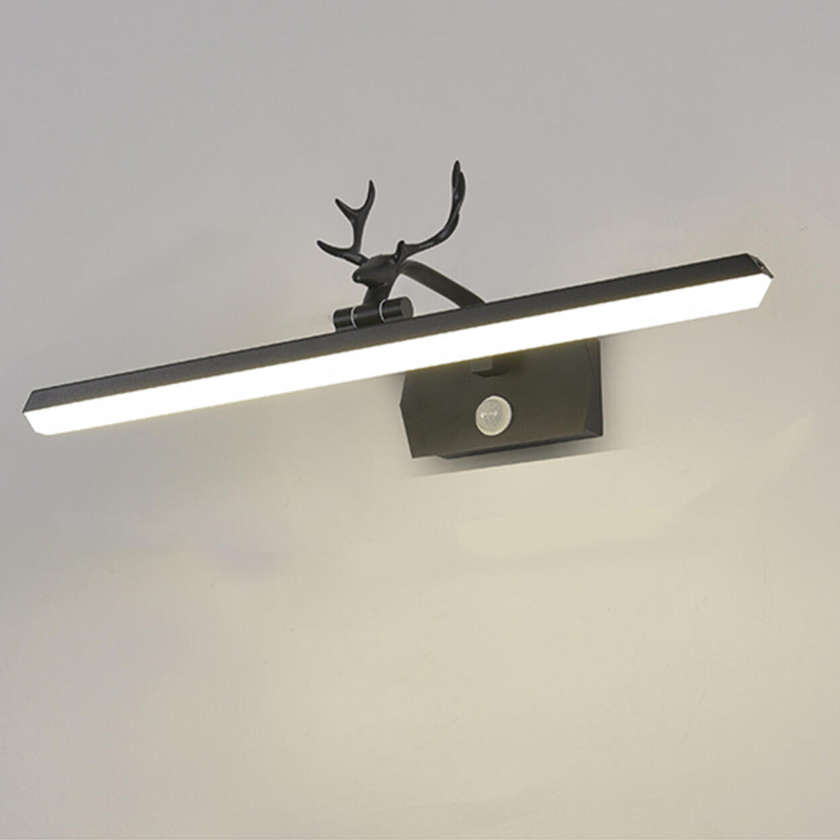 Modern Black Antler and Linear Bathroom Vanity Light Image - 4