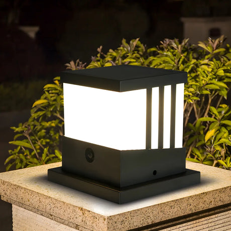 Modern Black Cube Outdoor Pathway Post Caps Light Image - 2