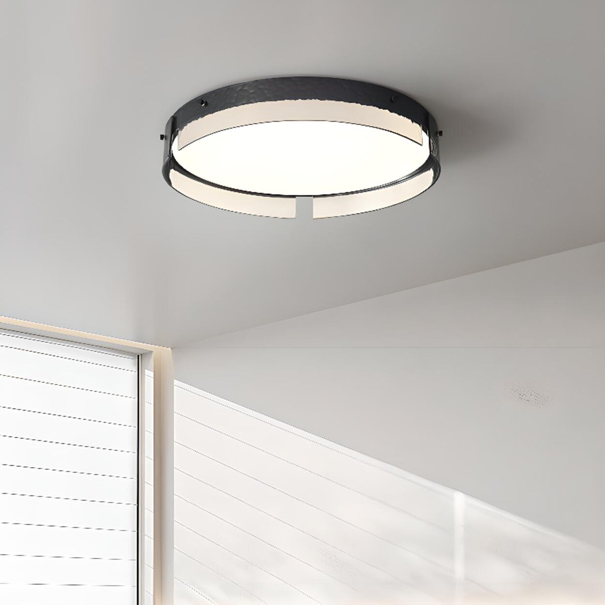 Modern Black Metal Round Flush Mount Ceiling Light Image - 4