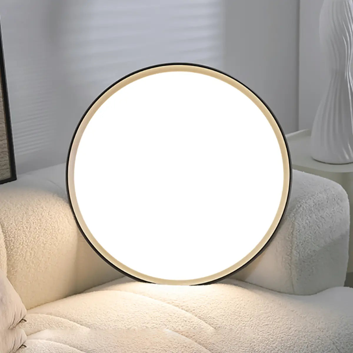 Bedroom Simplistic Black Circular LED Flush Mount Light Image - 13