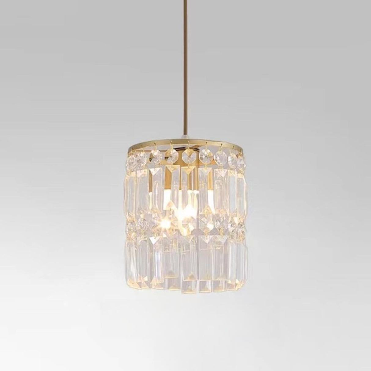 Modern Clear Crystal Cylinder Crystal Pendant Light Image - 13