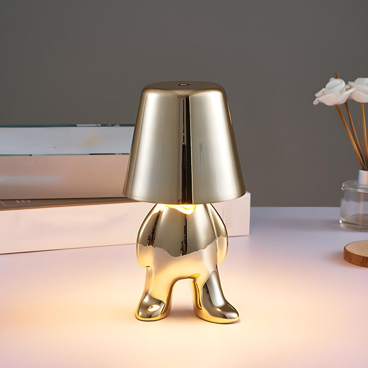 Modern Creative Mini Golden Man Metal Study Table Lamp Image - 3