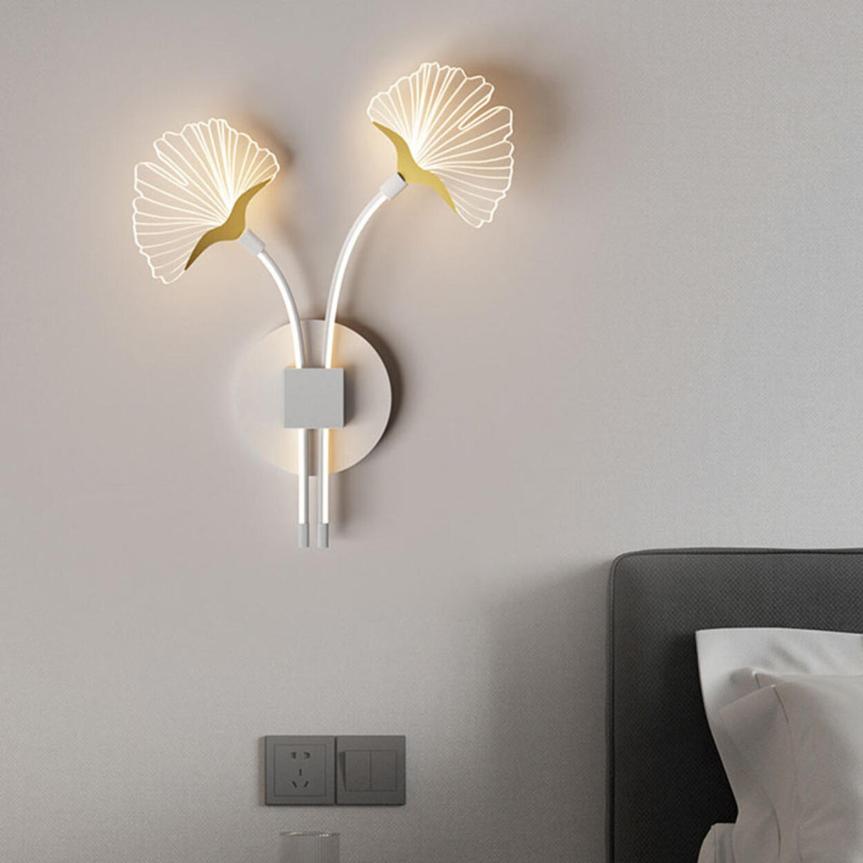 Modern Dual Leaf Bedside Metal LED Wall Sconce Image - 4