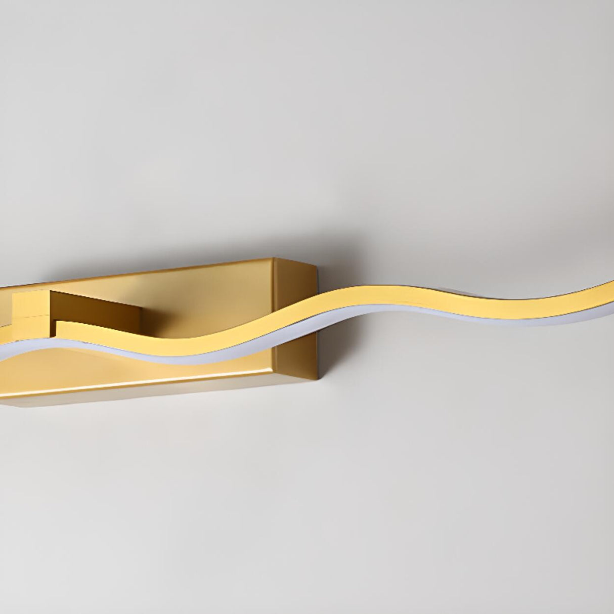 Modern Elegant Gold Wavy LED Vanity Wall Light  Image - 15