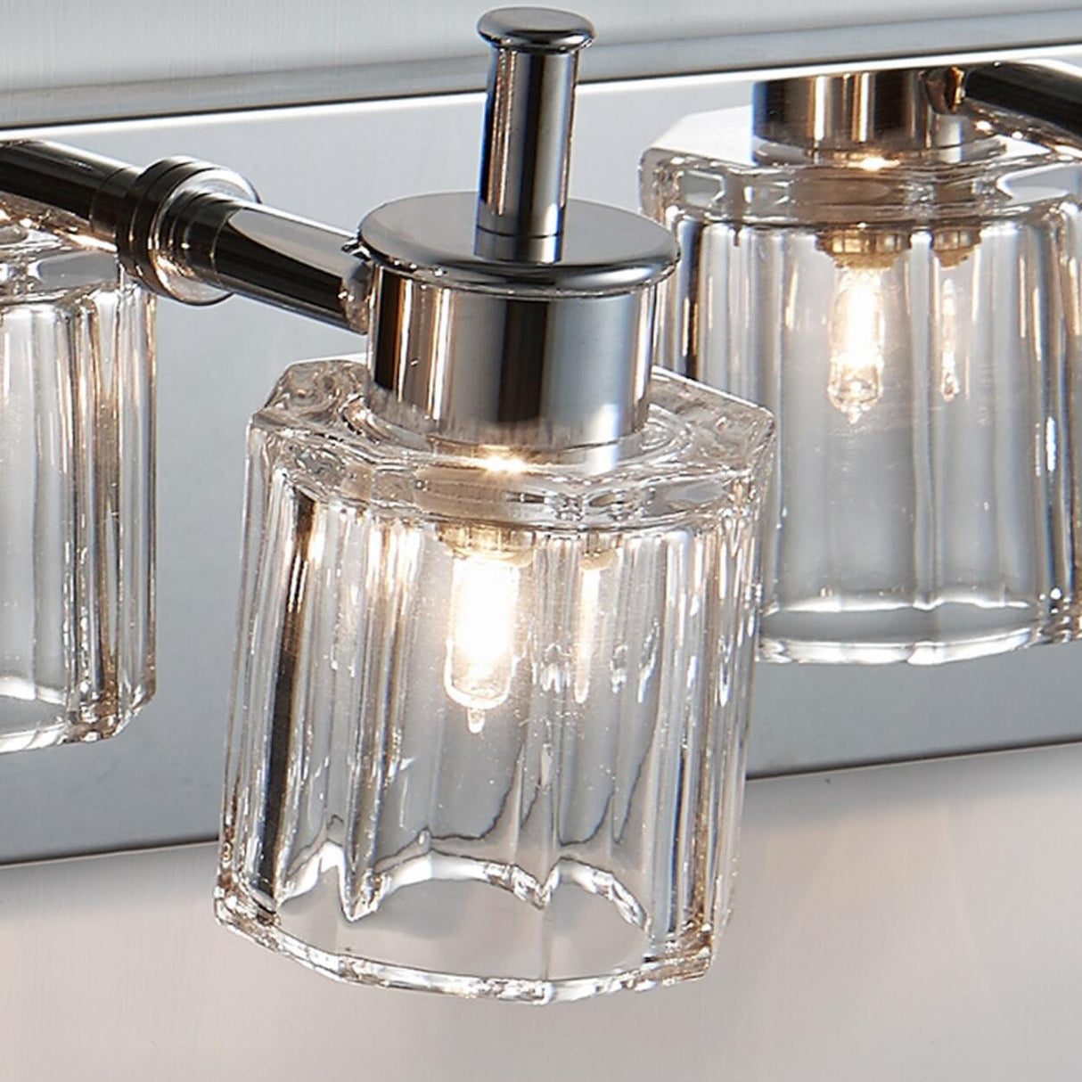 Modern Elegant Sliver 4-Light Vanity Fixture Light Image - 9