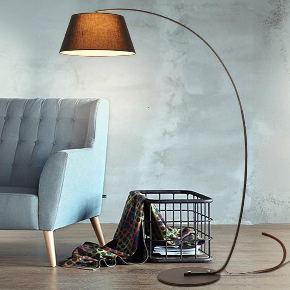 Modern Fabric Barrel Shade Curved Metal Floor Lamp Image - 8