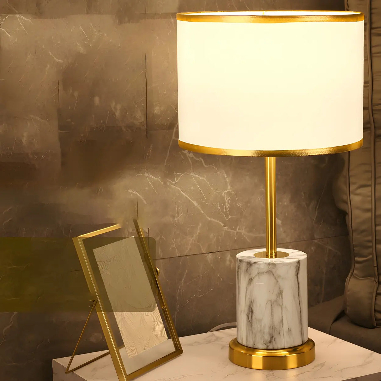 Modern Fashionable Black Cylindrical Metal Table Lamp Image - 3