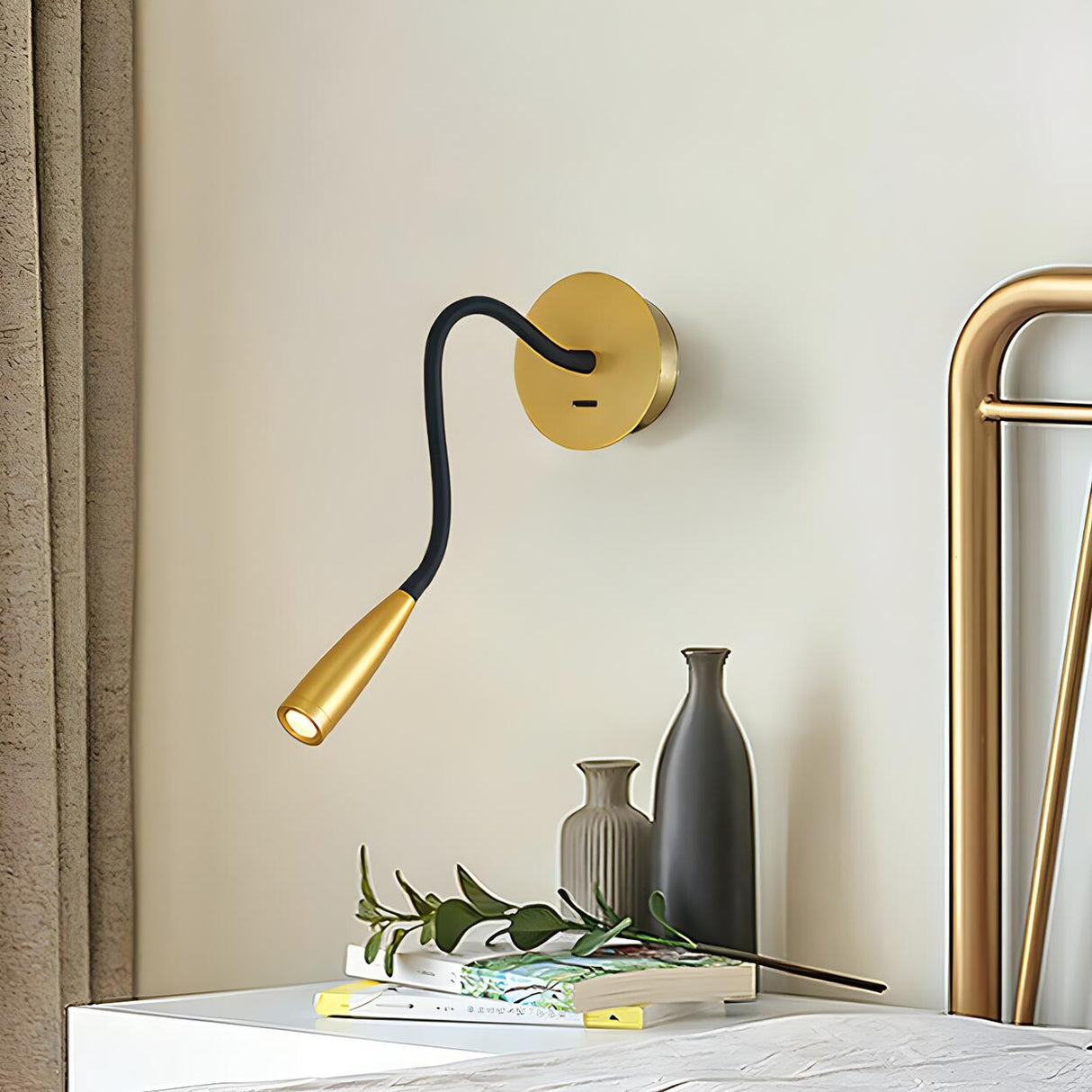 Modern Flexible Gooseneck Gold LED Metal Wall Sconce Image - 18