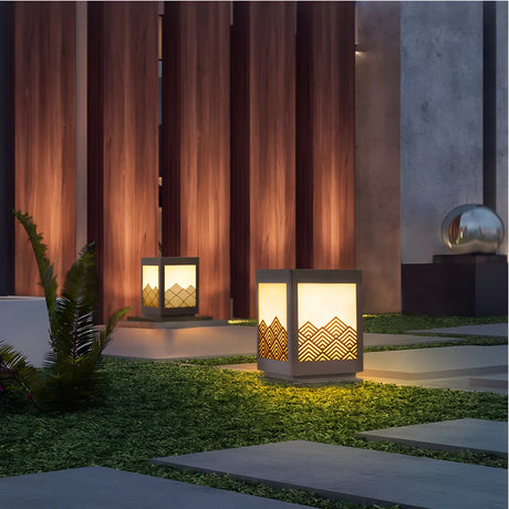 Modern Geometric Pattern Metal Outdoor Decor Post Light Image - 2