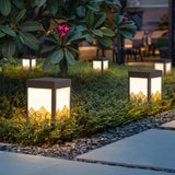 Modern Geometric Pattern Metal Outdoor Decor Post Light Image - 3