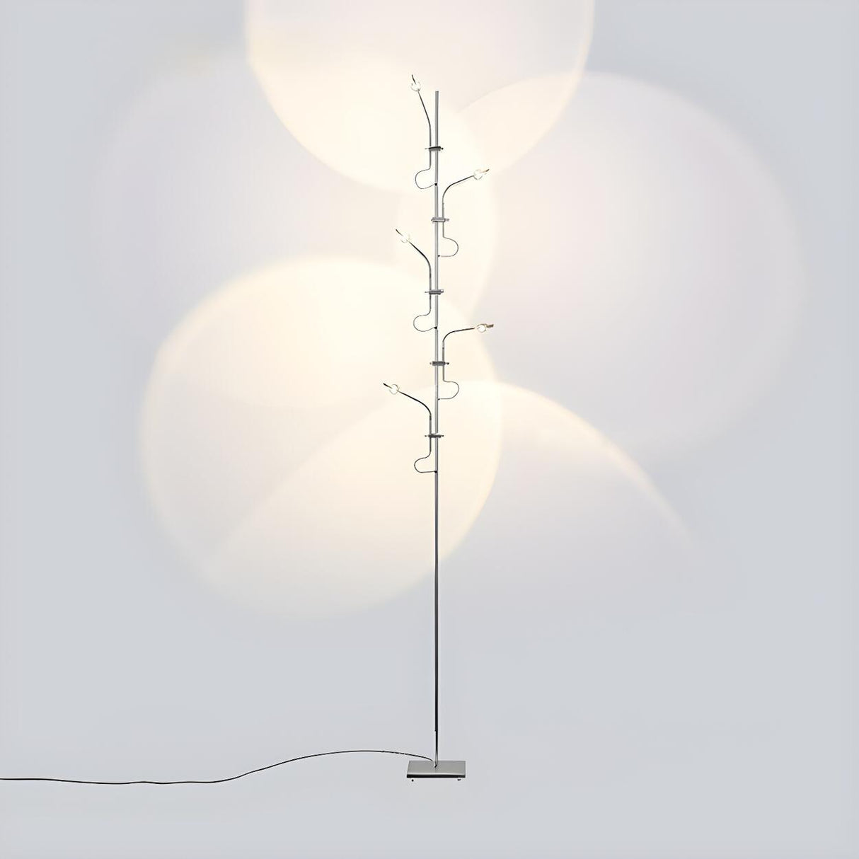 Modern Gold Vertical Branch Metal LED Floor Lamp Image - 3