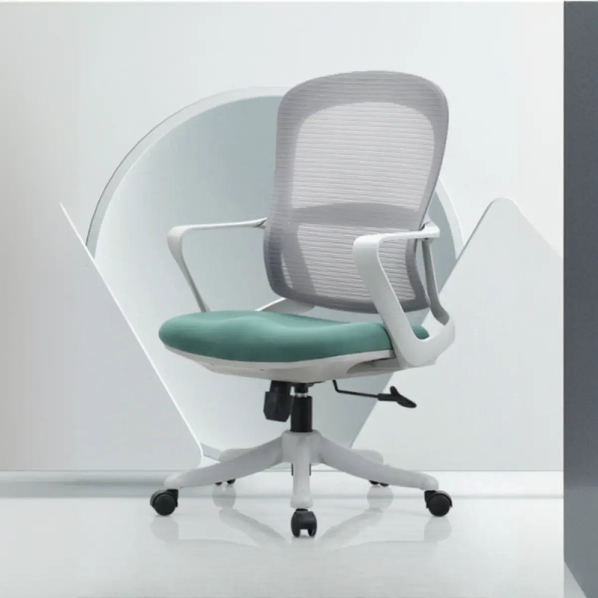 Modern Grey Adjustable Support Ergonomic Mesh Office Chair Image - 1