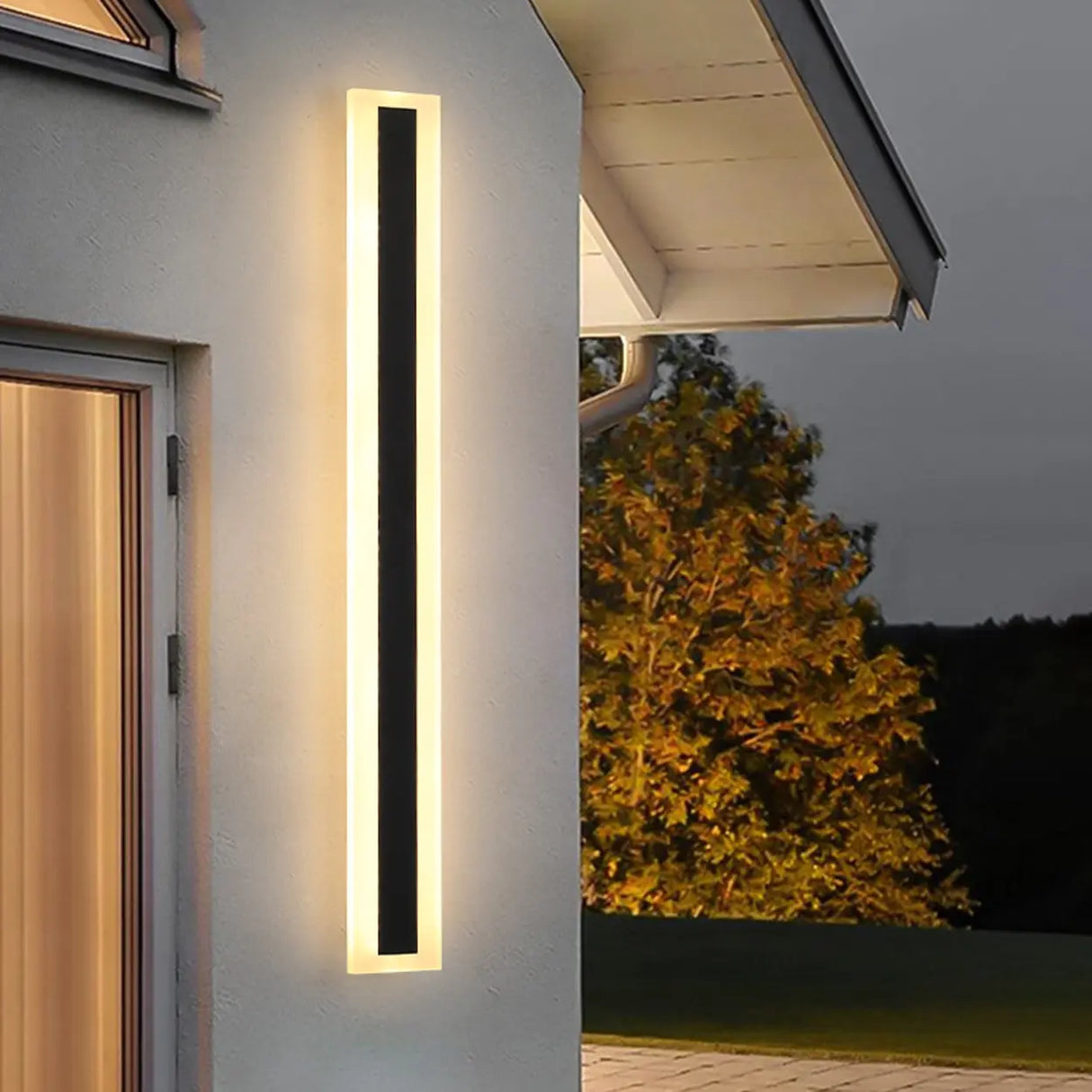 Modern Linear Black Metal External LED Wall Sconces Image - 3