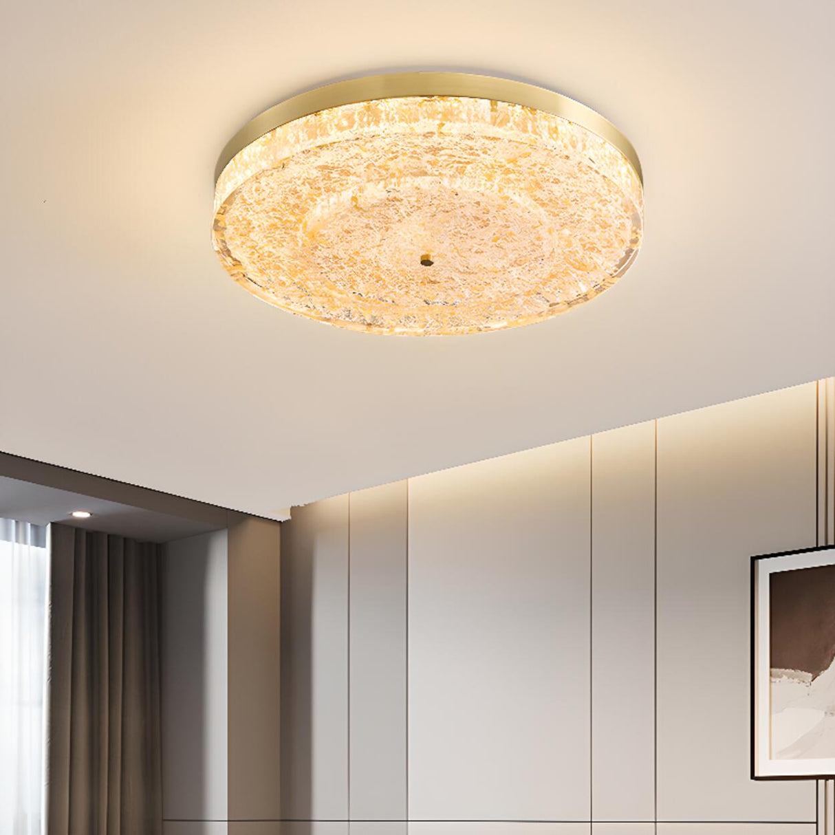 Modern Luxury Round Gold Crystal LED Flush Mount Light Image - 7