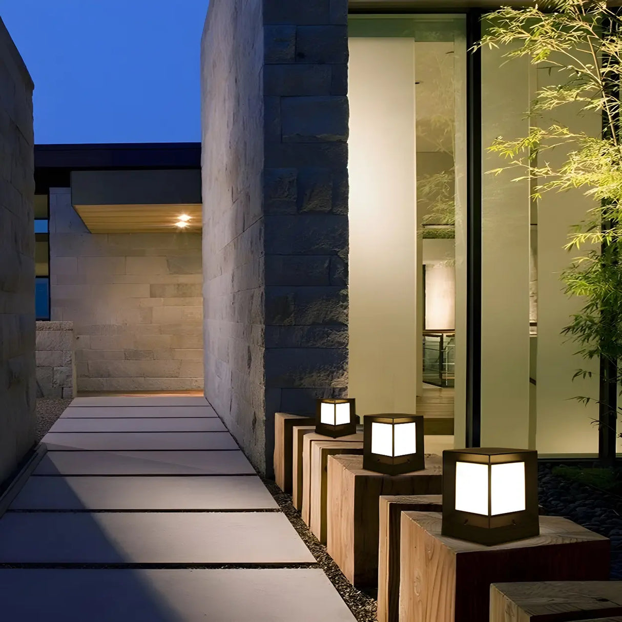 Modern Minimalist Cube Metal Outdoor Column Light Image - 5