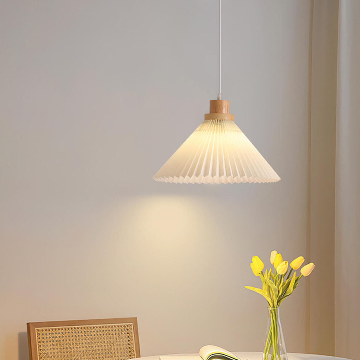 Modern Pleated Fabric White Dining Room Pendant Light Image - 4