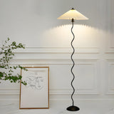 Modern Pleated Shade Wavy Black Metal Floor Lamp Image - 2