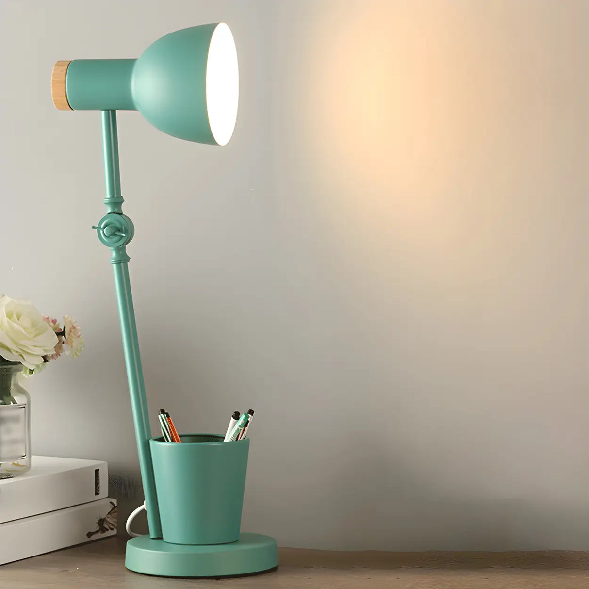 Modern Simple Pink Metal Table Lamp with Pen Holder Image - 6