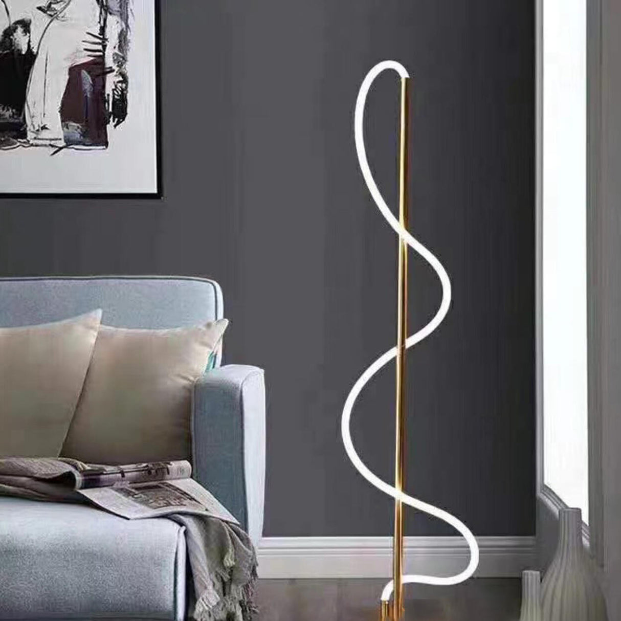 Modern Simple Spiral Gold Metal LED Floor Lamp Image - 2