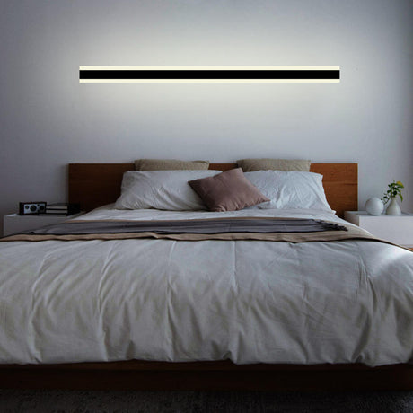 Modern Slim Vertical Outdoor LED Wall Light Image - 2