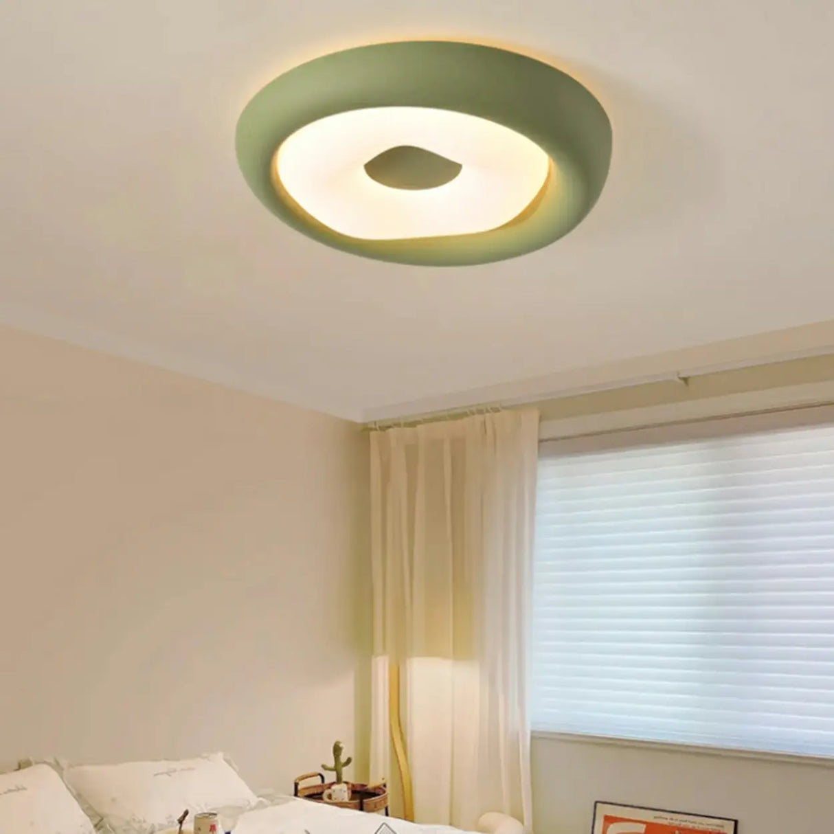 Modern Small Green Round LED Flush Mount Ceiling Light Image - 7