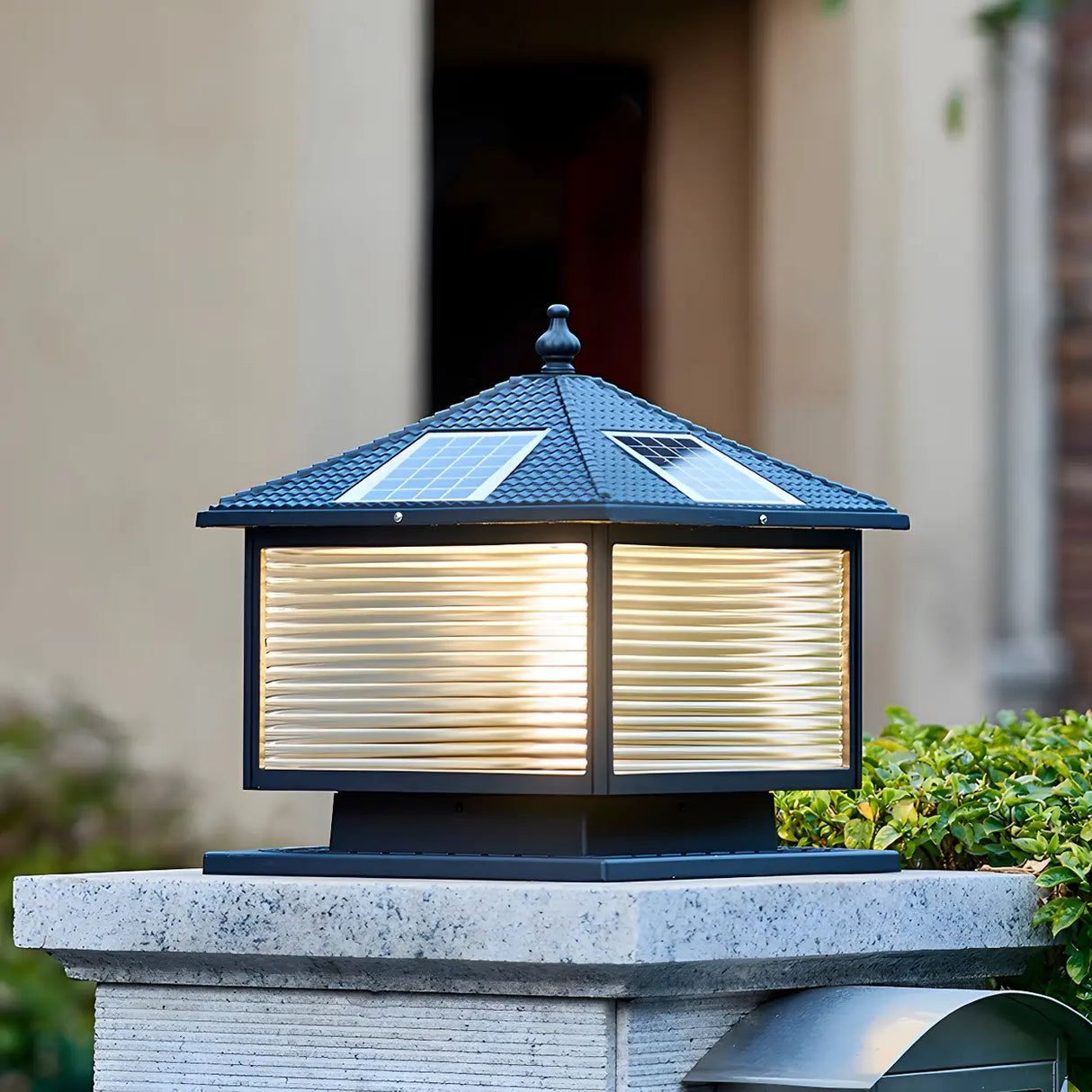 Modern Solar-Powered Square LED Outdoor Lamp Black Image - 1