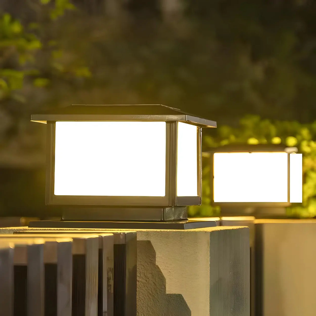 Modern Square Metal Outdoor Solar Lantern Post Light Image - 16