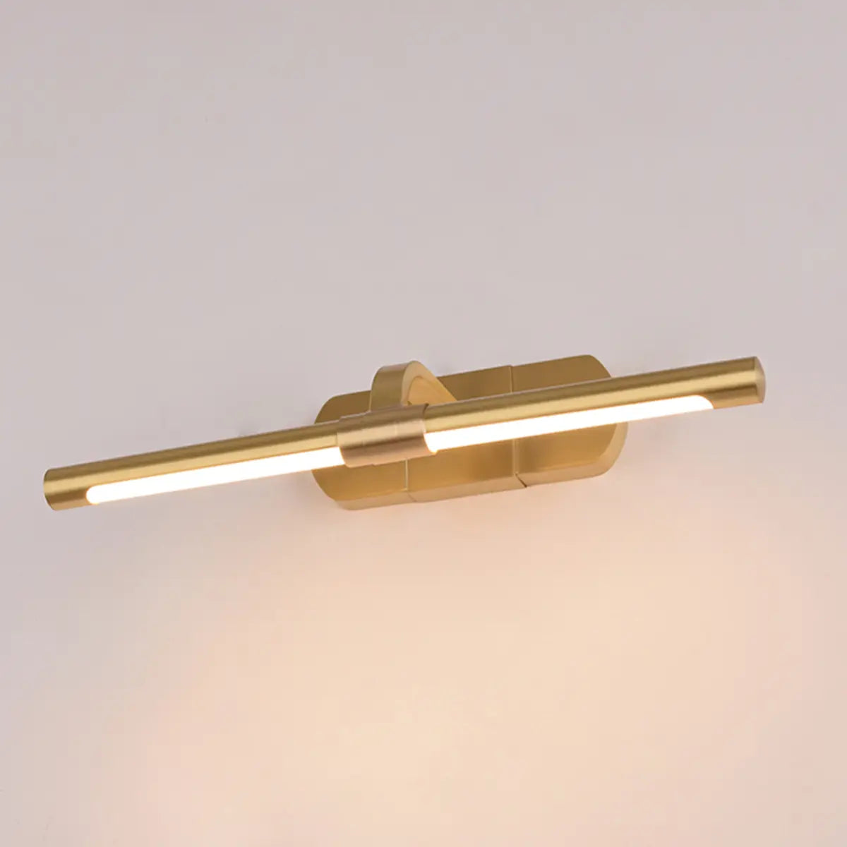 Modern Straight Linear Brass Wall-Mounted Vanity Light Image - 4