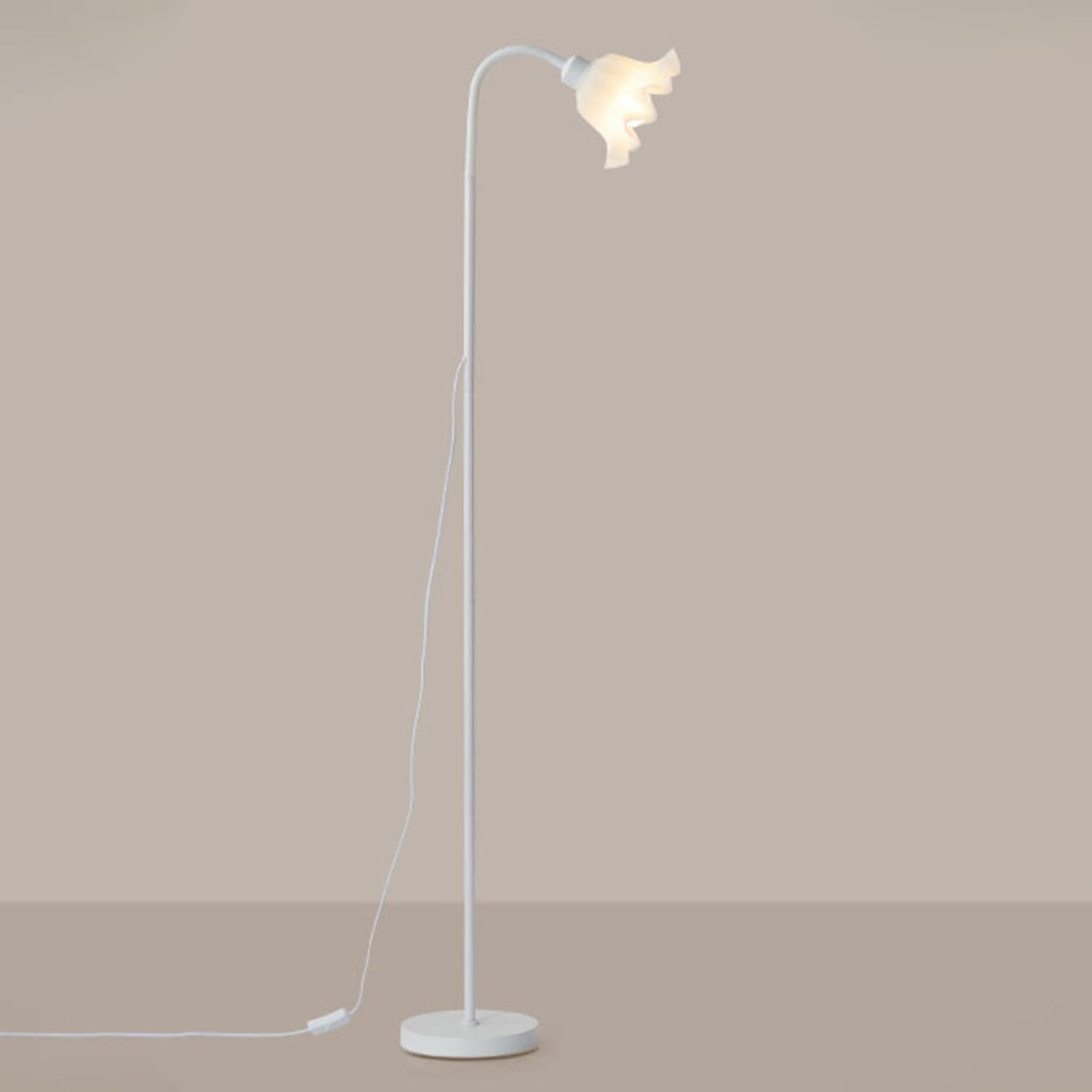 Modern Stylish White Floral Metal LED Floor Lamp Image - 6